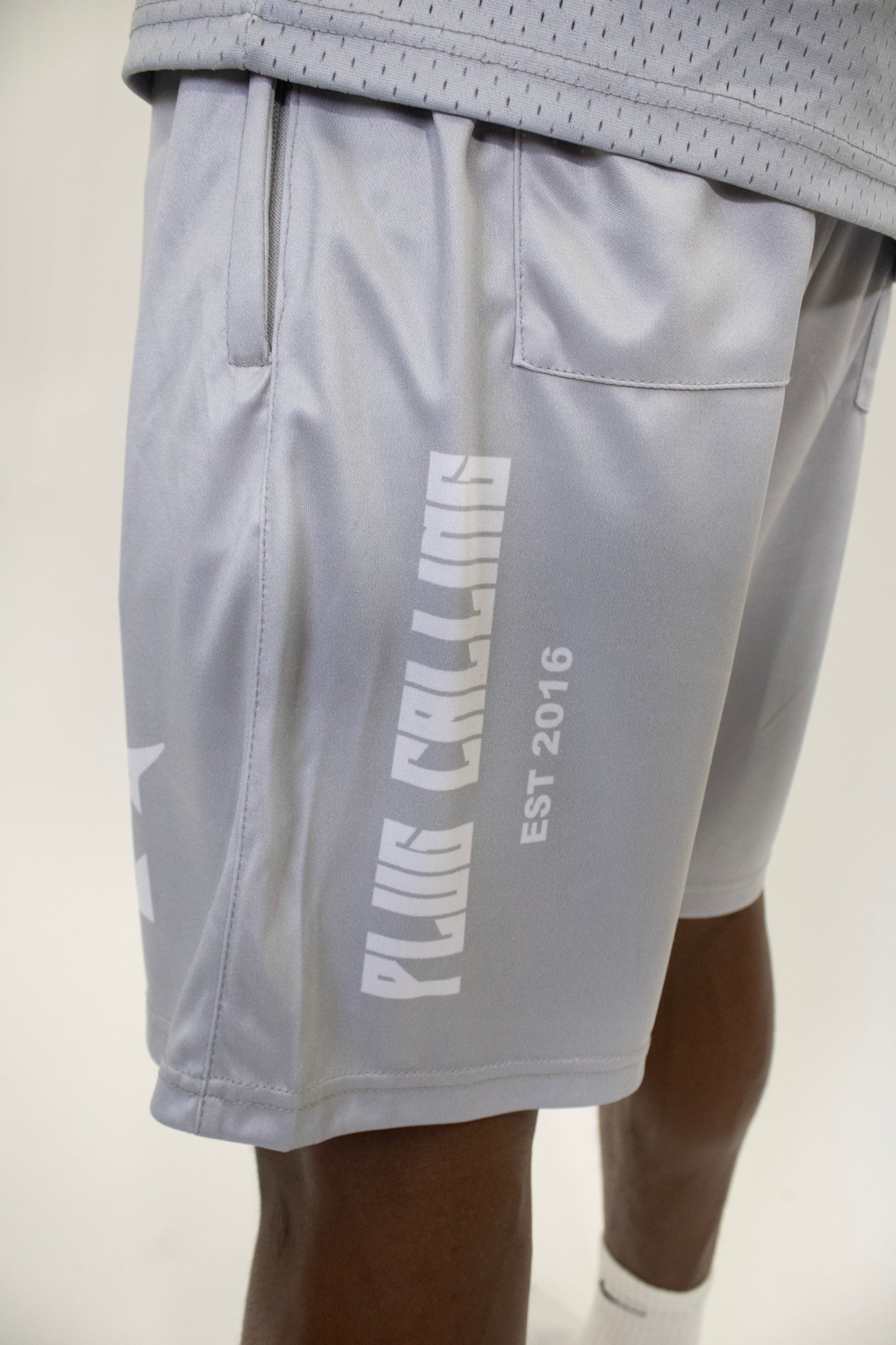 VICTORY LEAGUE SHORTS - GREY