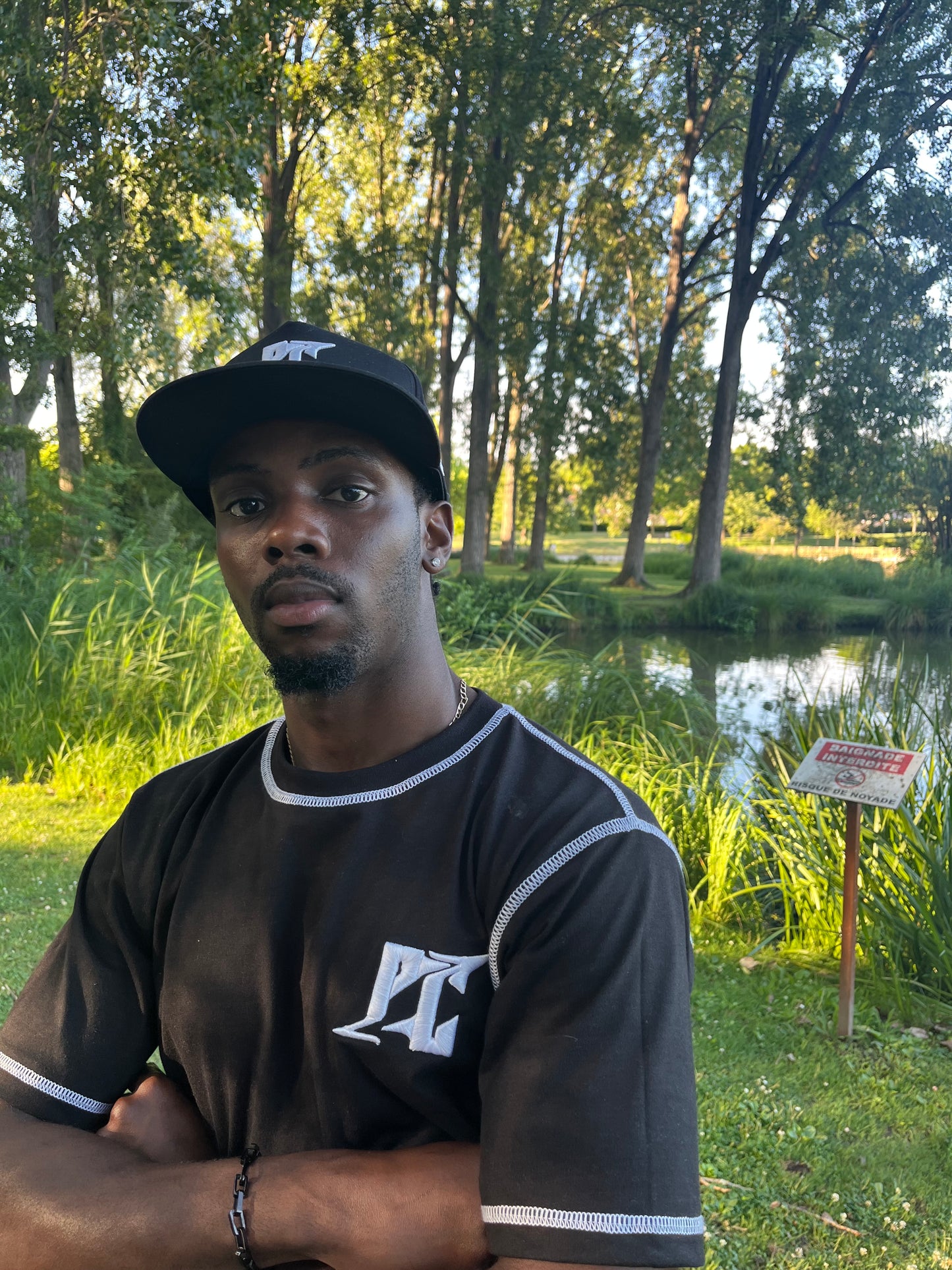 NOUVEAU CONTRAST T-SHIRT