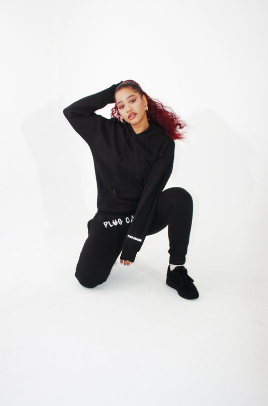 PC UNISEX CURVED LOGO HOODIE - Plug Calling-
